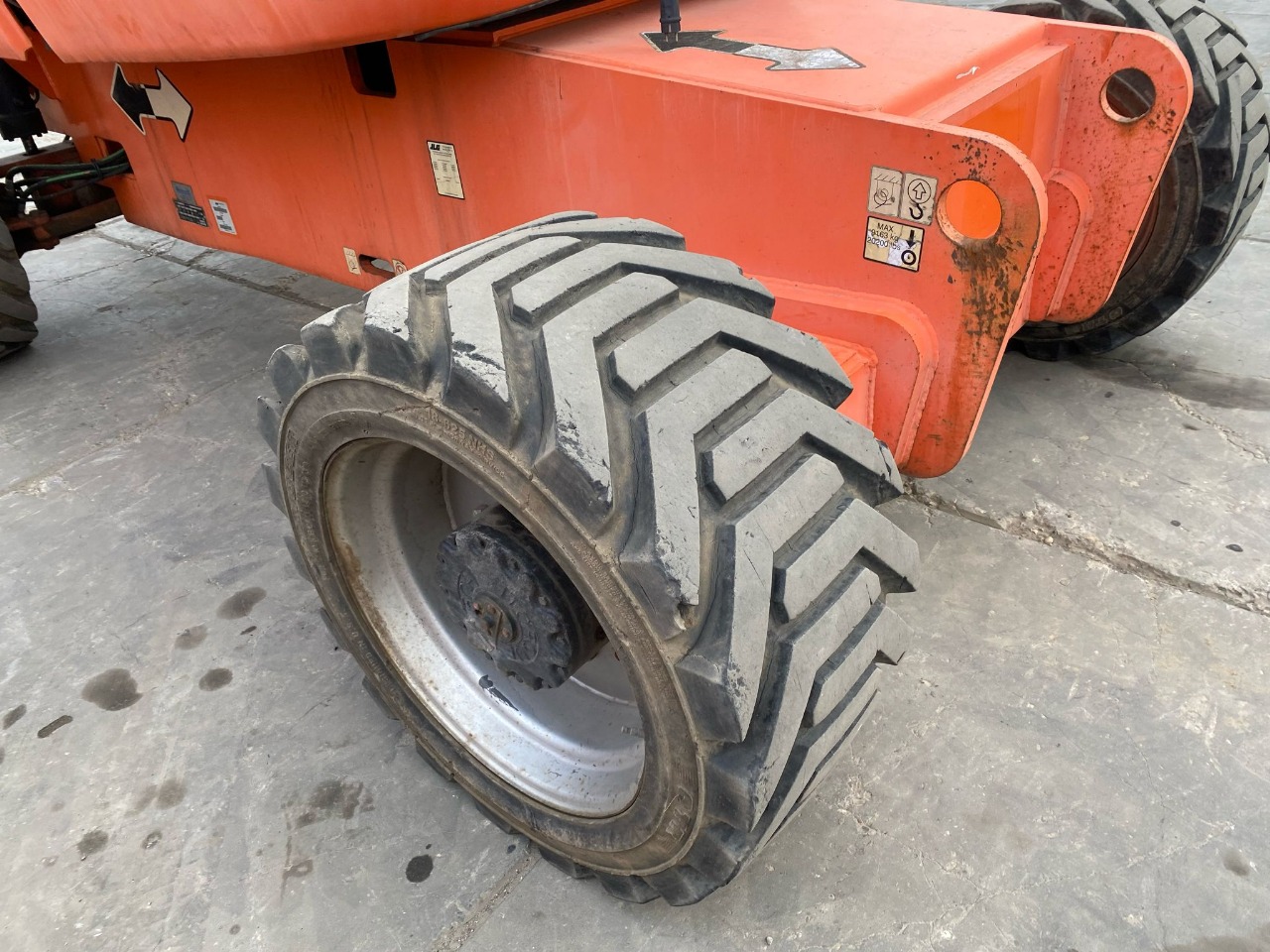 Sold - Telescopic Boom Lift - View 2